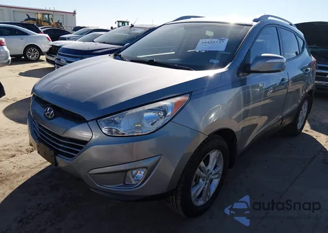2013 Hyundai Tucson Gls z USA, uszkodzony, nr VIN KM8JU3AC4DU737828